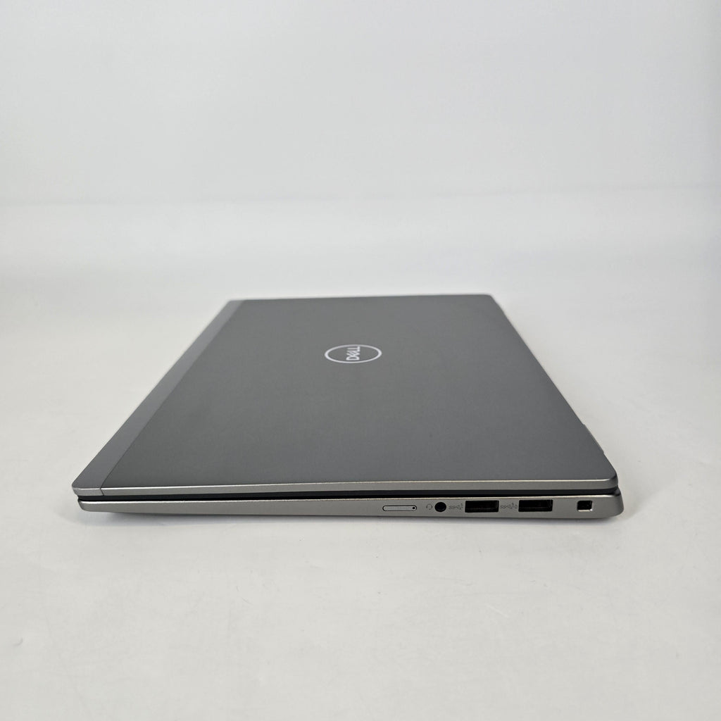 Latitude 7450 14 Gray 3.8 GHz Intel Core Ultra 7 32GB RAM 512GB Solid State Drive