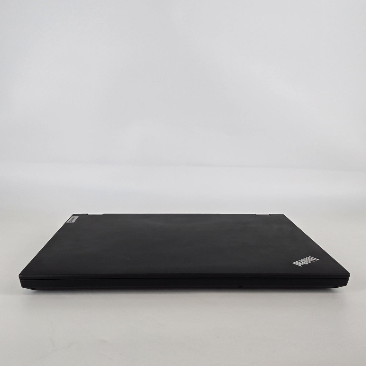 Lenovo ThinkPad P15 Gen 2 Black 2.6 GHz Intel Core i9 11th Gen. 64GB RAM 512GB Solid State Drive NVIDIA RTX A2000 4 GB