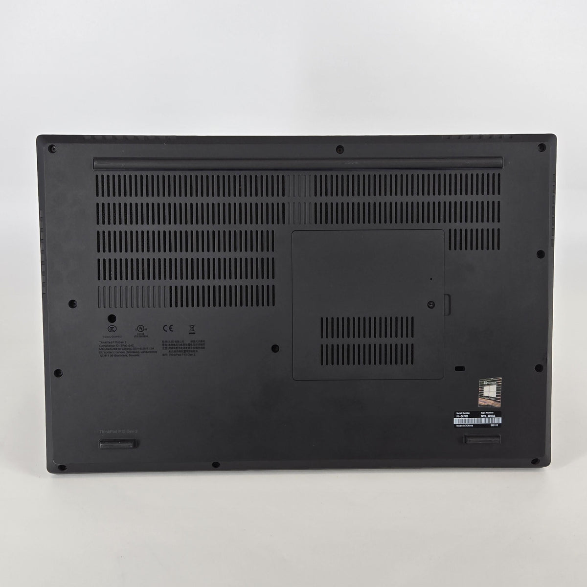 Lenovo ThinkPad P15 Gen 2 Black 2.6 GHz Intel Core i9 11th Gen. 64GB RAM 512GB Solid State Drive NVIDIA RTX A2000 4 GB