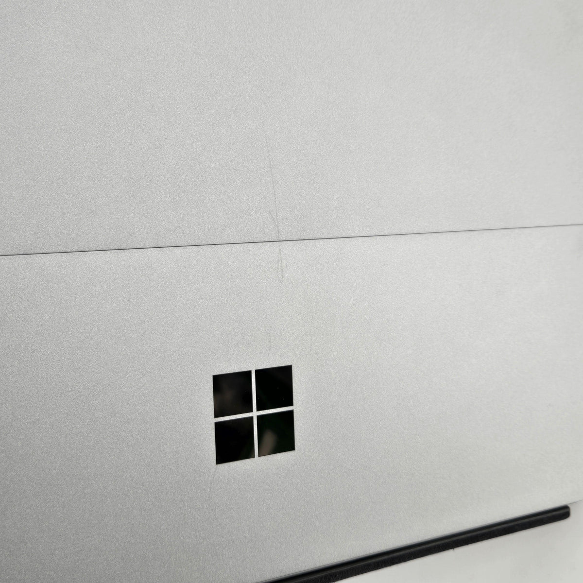 Microsoft Surface Go 4 10.5 Silver WiFi 1.0 GHz Intel N200 8GB RAM 256GB Embedded UniversalFlashStorage