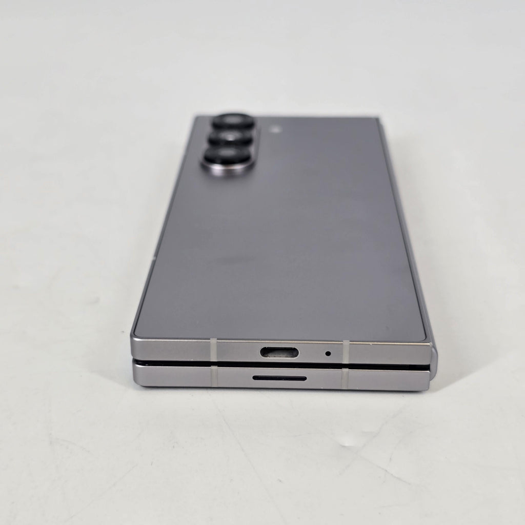 Galaxy Z Fold6 12GB RAM 256GB Silver (AT&T)