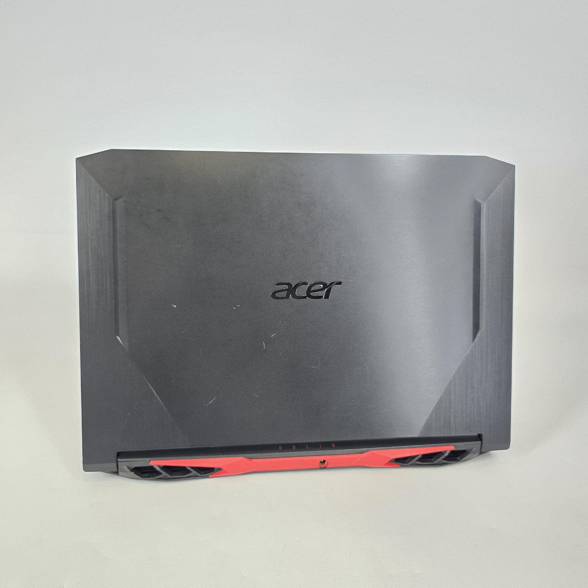 Acer Nitro 5 17.3 Black 2.5 GHz Intel Core i5 10th Gen. 8GB RAM 512GB Solid State Drive NVIDIA GeForce GTX 1650 4 GB