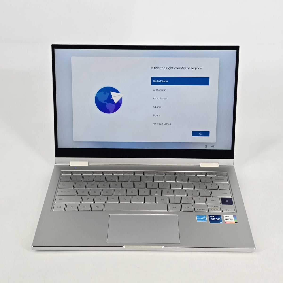 Galaxy Book Flex2 Alpha 13.3 Gray 2.4 GHz Intel Core i5 11th Gen. 8GB RAM 256GB Solid State Drive