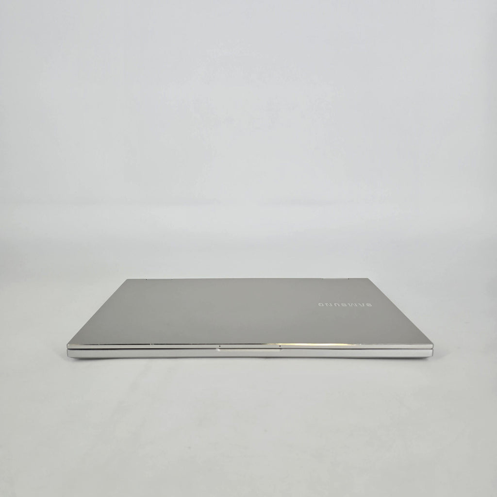 Galaxy Book Flex2 Alpha 13.3 Gray 2.4 GHz Intel Core i5 11th Gen. 8GB RAM 256GB Solid State Drive