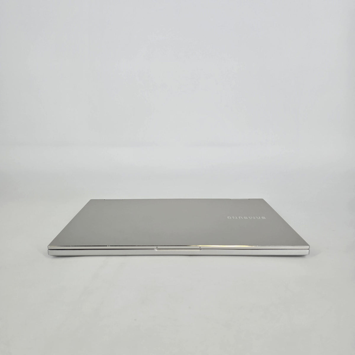 Galaxy Book Flex2 Alpha 13.3 Gray 2.4 GHz Intel Core i5 11th Gen. 8GB RAM 256GB Solid State Drive