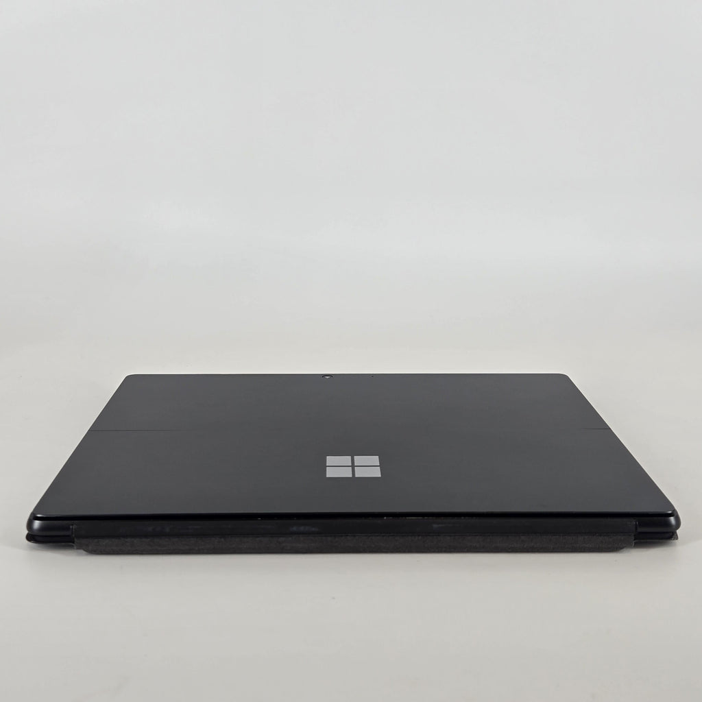 Surface Pro 9 13 Graphite WiFi 2.6 GHz Intel Core i7 12th Gen. 16GB RAM 256GB Solid State Drive