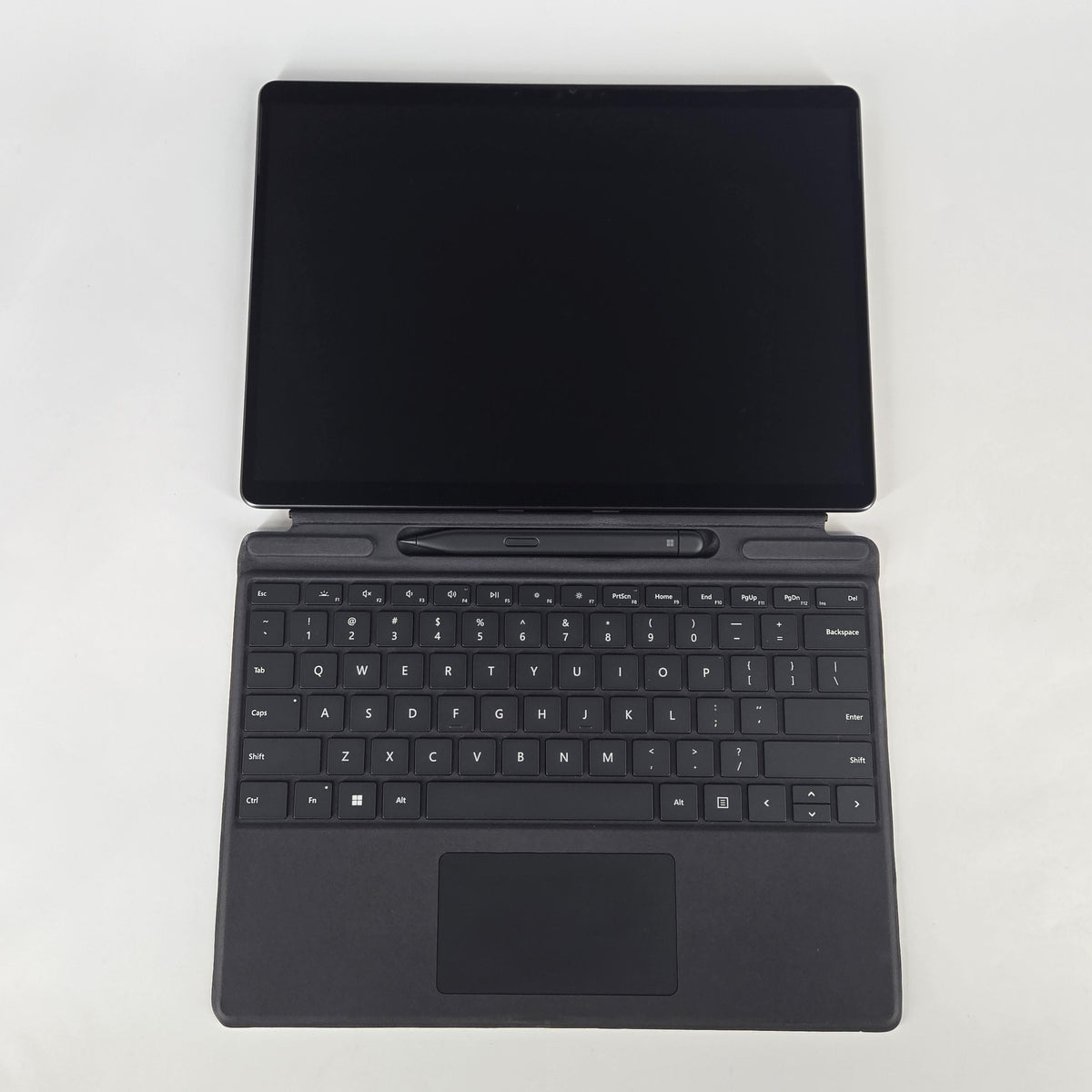 Surface Pro 9 13 Graphite WiFi 2.6 GHz Intel Core i7 12th Gen. 16GB RAM 256GB Solid State Drive