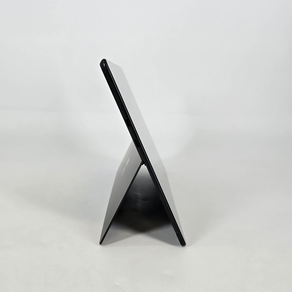 Surface Pro X 13 Black Unlocked 3.0 GHz Microsoft SQ1 Processor 8GB RAM 256GB Solid State Drive