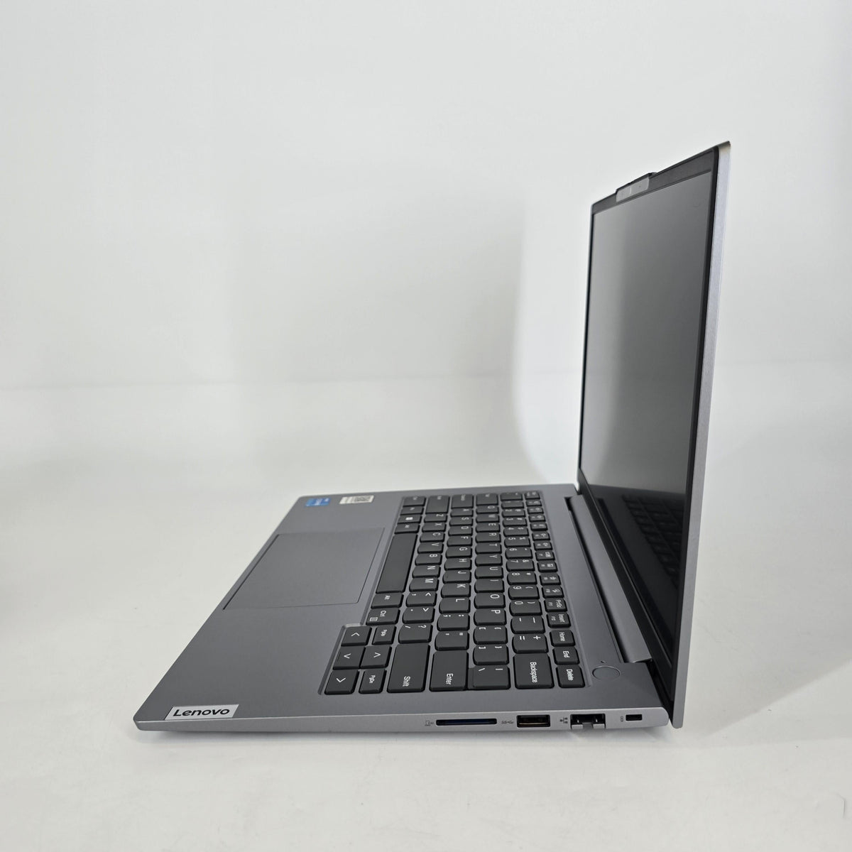 Lenovo ThinkBook 14 Gen 6 Gray 1.3 GHz Intel Core i3 13th Gen. 16GB RAM 512GB Solid State Drive