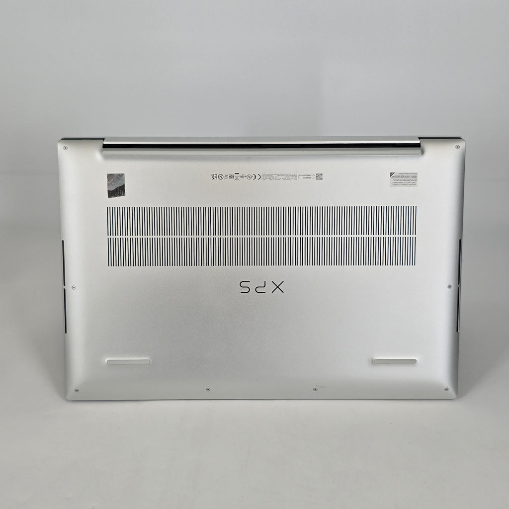 Dell XPS 17 9730 Silver 2.4 GHz Intel Core i7 13th Gen. 16GB RAM 1TB Solid State Drive NVIDIA GeForce RTX 4050 6 GB