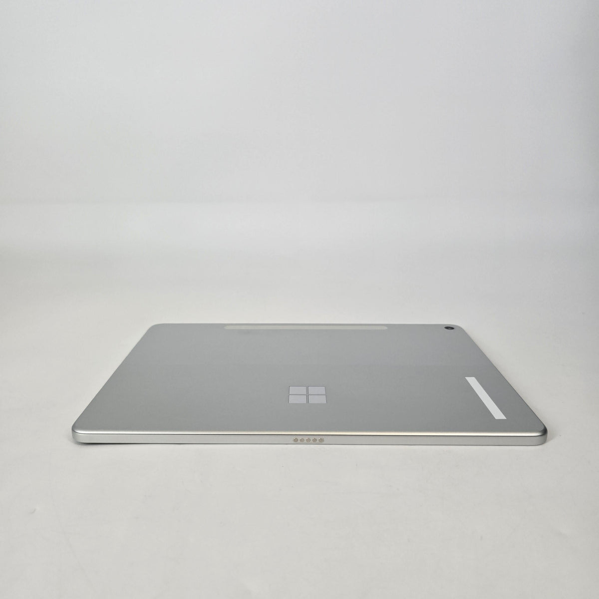 Surface Pro 12 Silver WiFi 3.3 GHz Qualcomm Snapdragon X Plus 16GB RAM 512GB UniversalFlashStorage