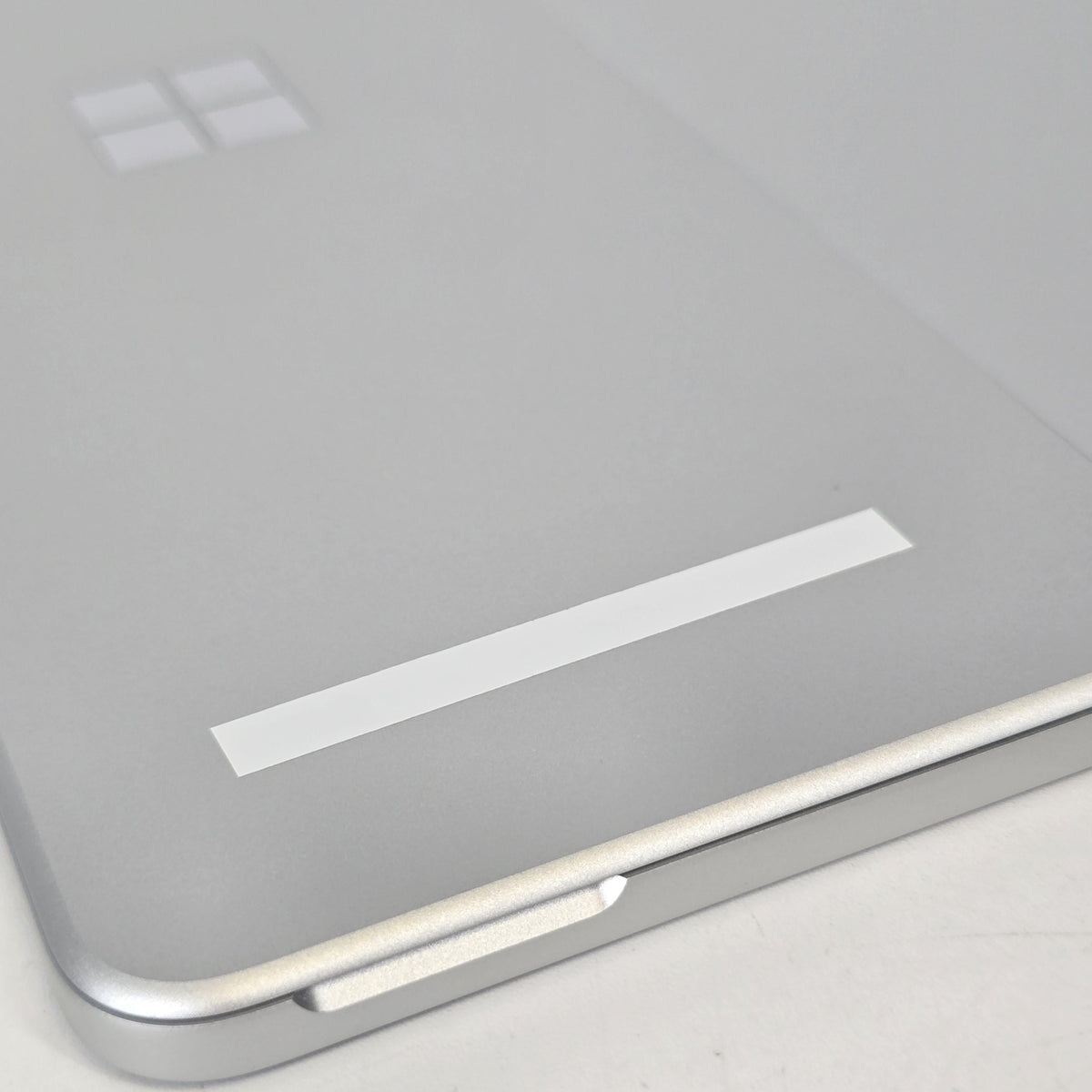Surface Pro 12 Silver WiFi 3.3 GHz Qualcomm Snapdragon X Plus 16GB RAM 512GB UniversalFlashStorage