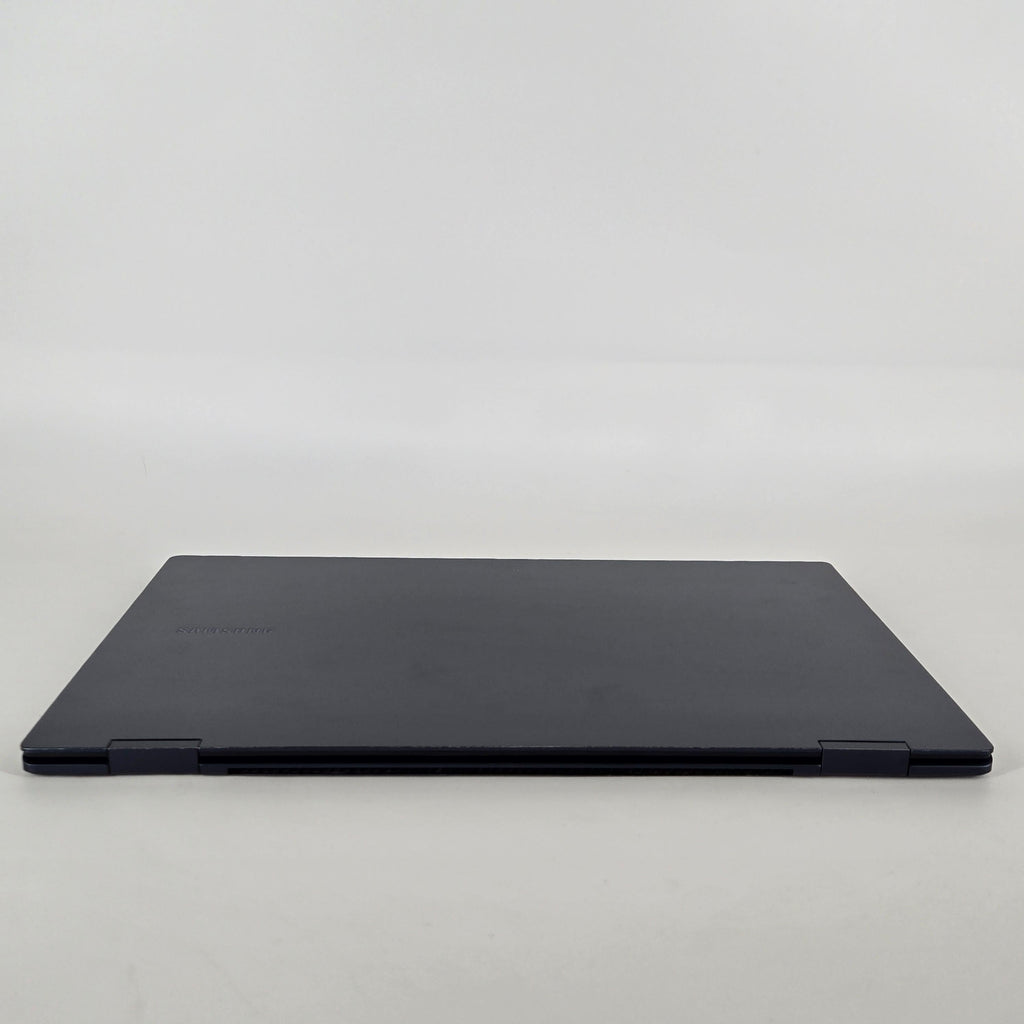 Samsung Galaxy Book Pro 360 15.6 Blue 2.8 GHz Intel Core i7 11th Gen. 16GB RAM 512GB Solid State Drive