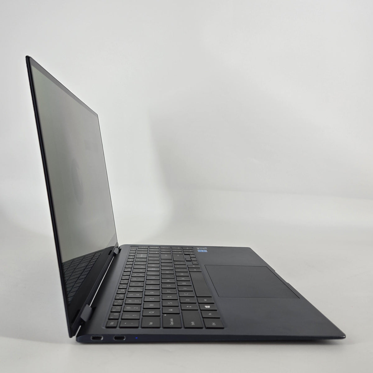Samsung Galaxy Book Pro 360 15.6 Blue 2.8 GHz Intel Core i7 11th Gen. 16GB RAM 512GB Solid State Drive