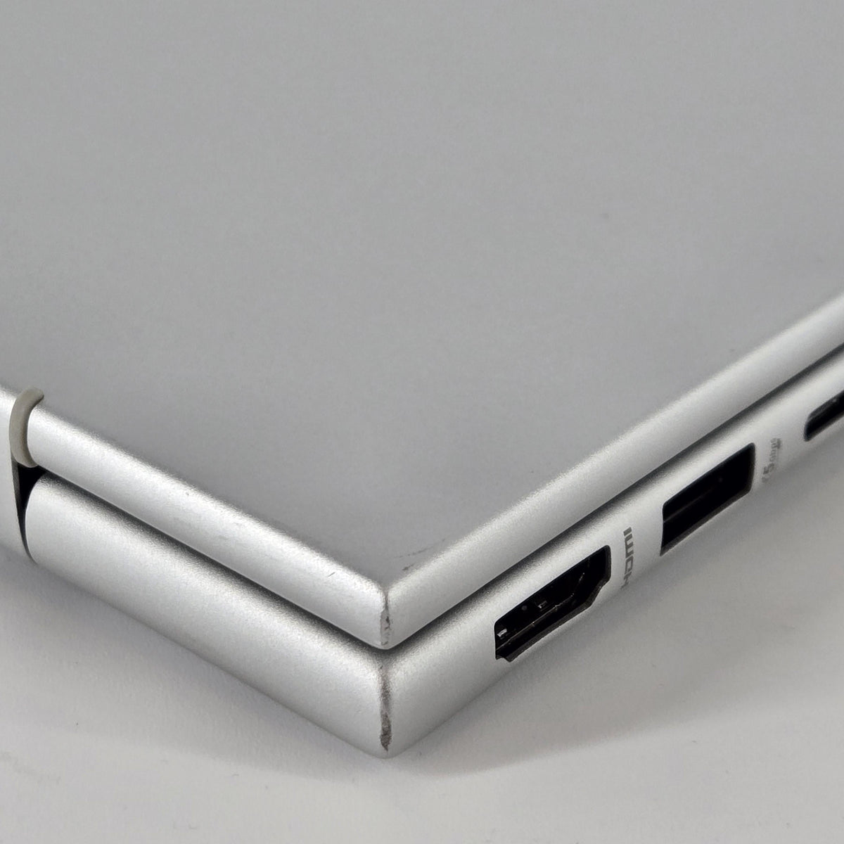HP Elitebook 660 G11 16 Silver 1.7 GHz Intel Core Ultra 7 16GB RAM 512GB Solid State Drive