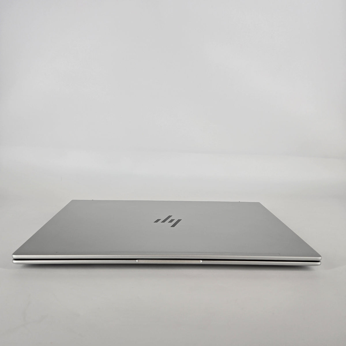 HP Elitebook 660 G11 16 Silver 1.7 GHz Intel Core Ultra 7 16GB RAM 512GB Solid State Drive