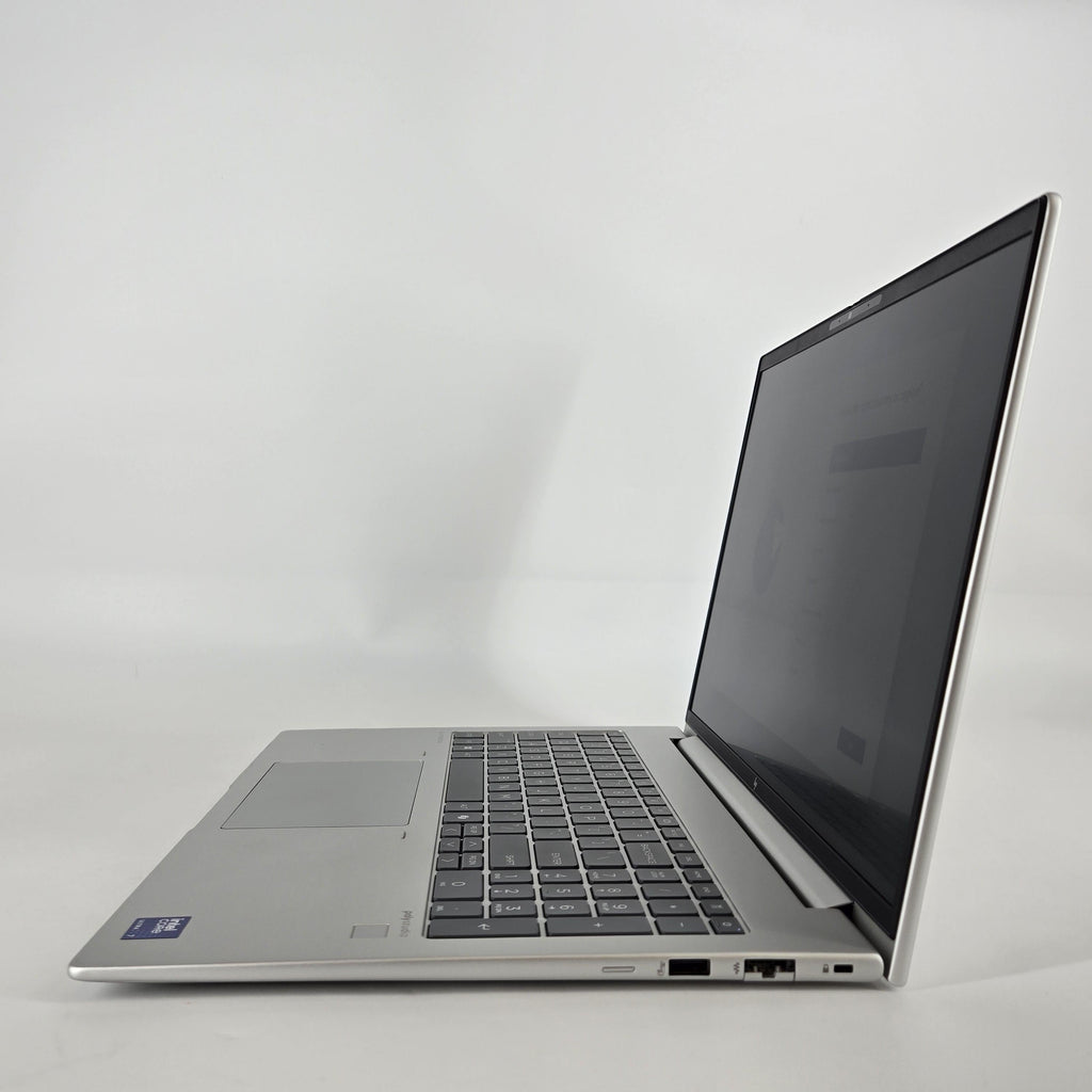 HP Elitebook 660 G11 16 Silver 1.7 GHz Intel Core Ultra 7 16GB RAM 512GB Solid State Drive