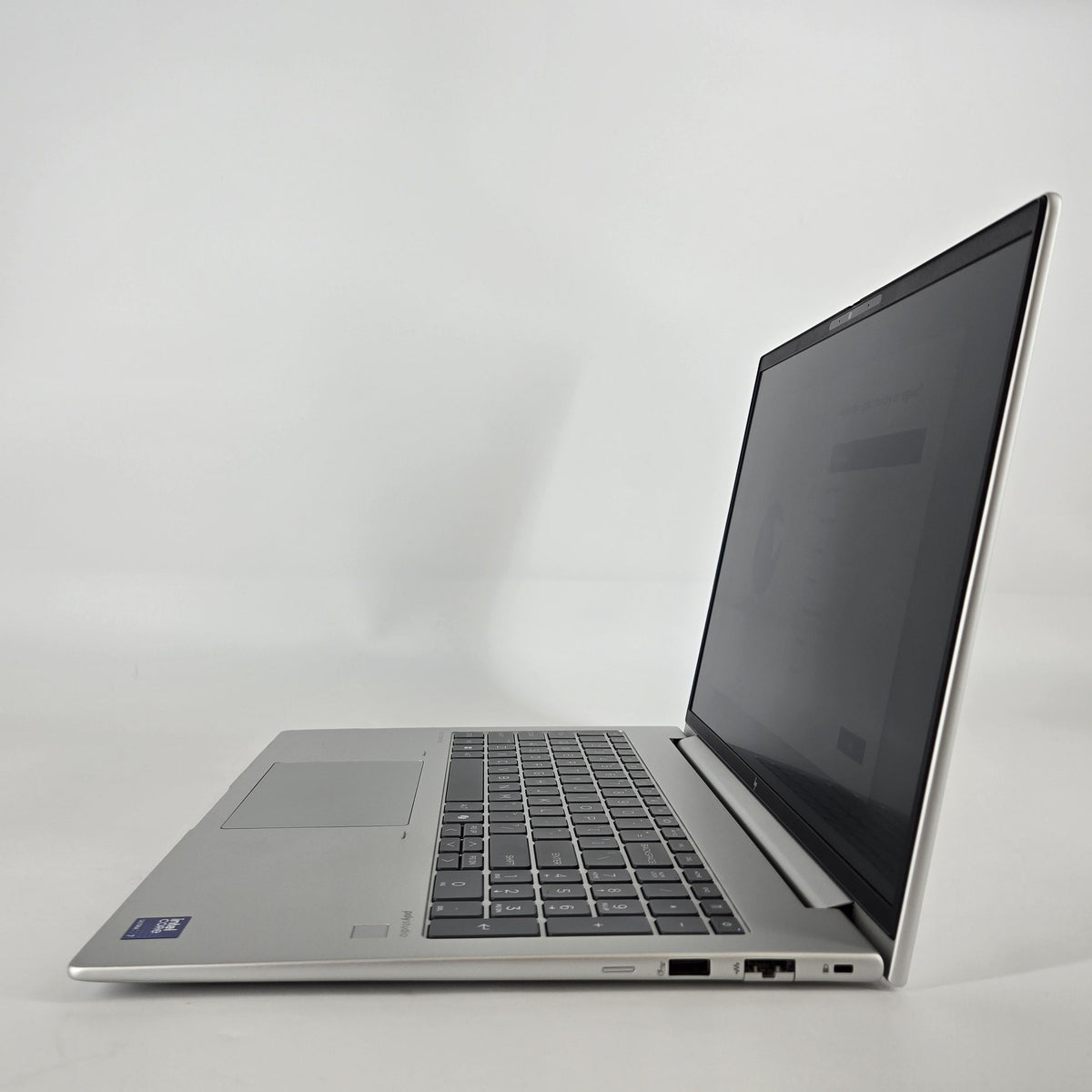 HP Elitebook 660 G11 16 Silver 1.7 GHz Intel Core Ultra 7 16GB RAM 512GB Solid State Drive