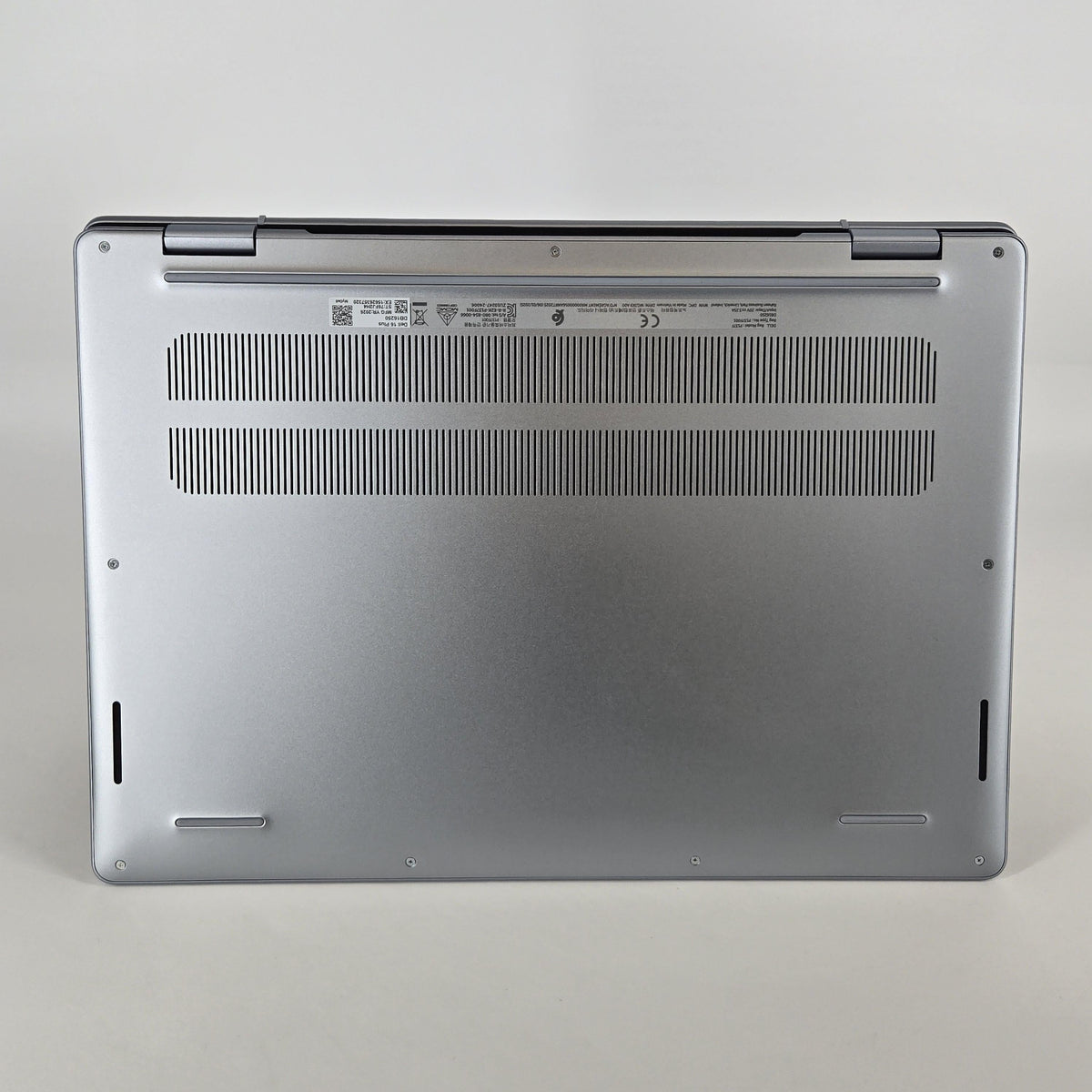 Dell 16 Plus DB16250 Ice Blue 2.2 GHz Intel Core Ultra 7 Series 2 32GB RAM 1TB Solid State Drive