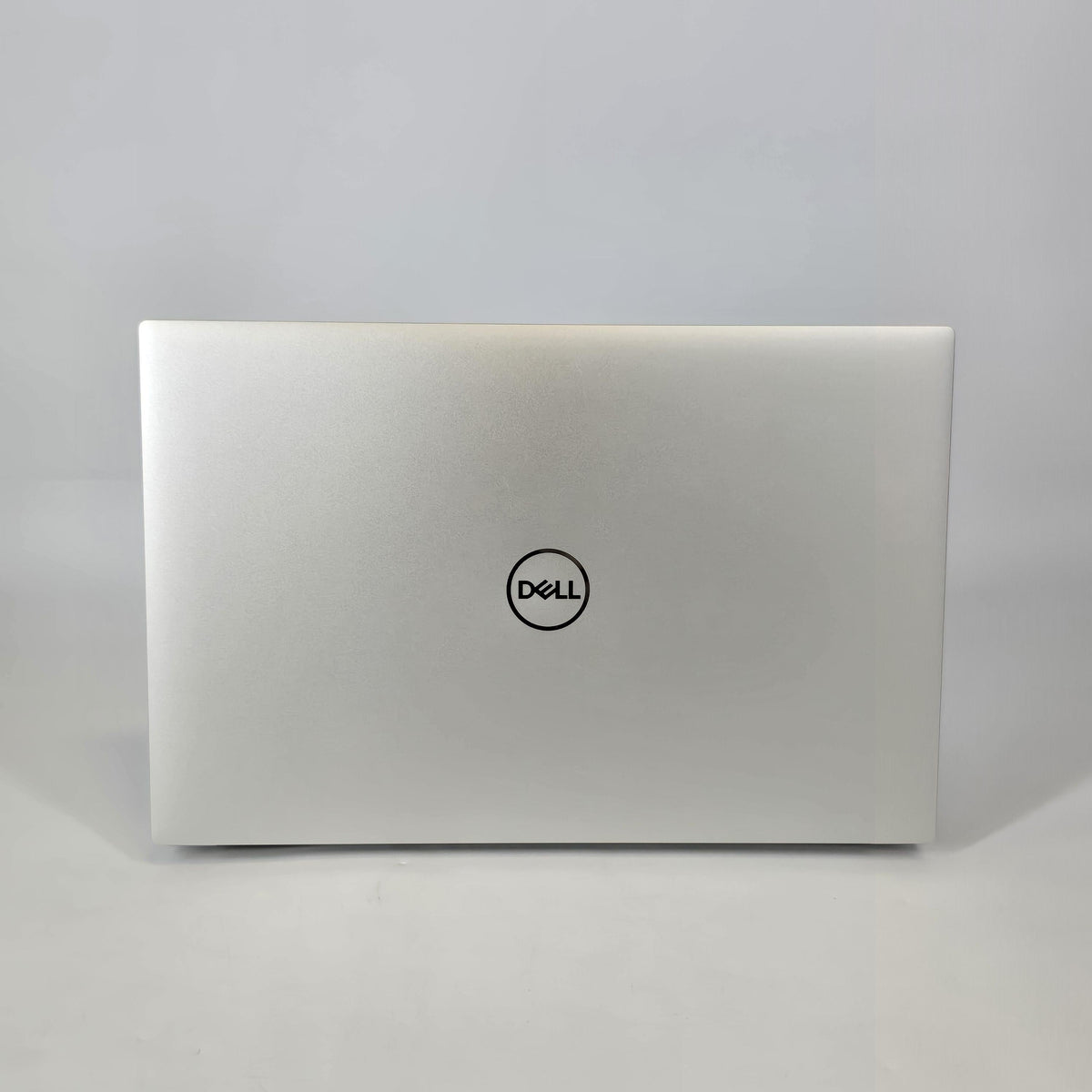 XPS 15 9500 Silver 2.6 GHz Intel Core i7 10th Gen. 64GB RAM 2TB Solid State Drive 512GB Solid State Drive NVIDIA GeForce GTX 1650 Ti 4 GB