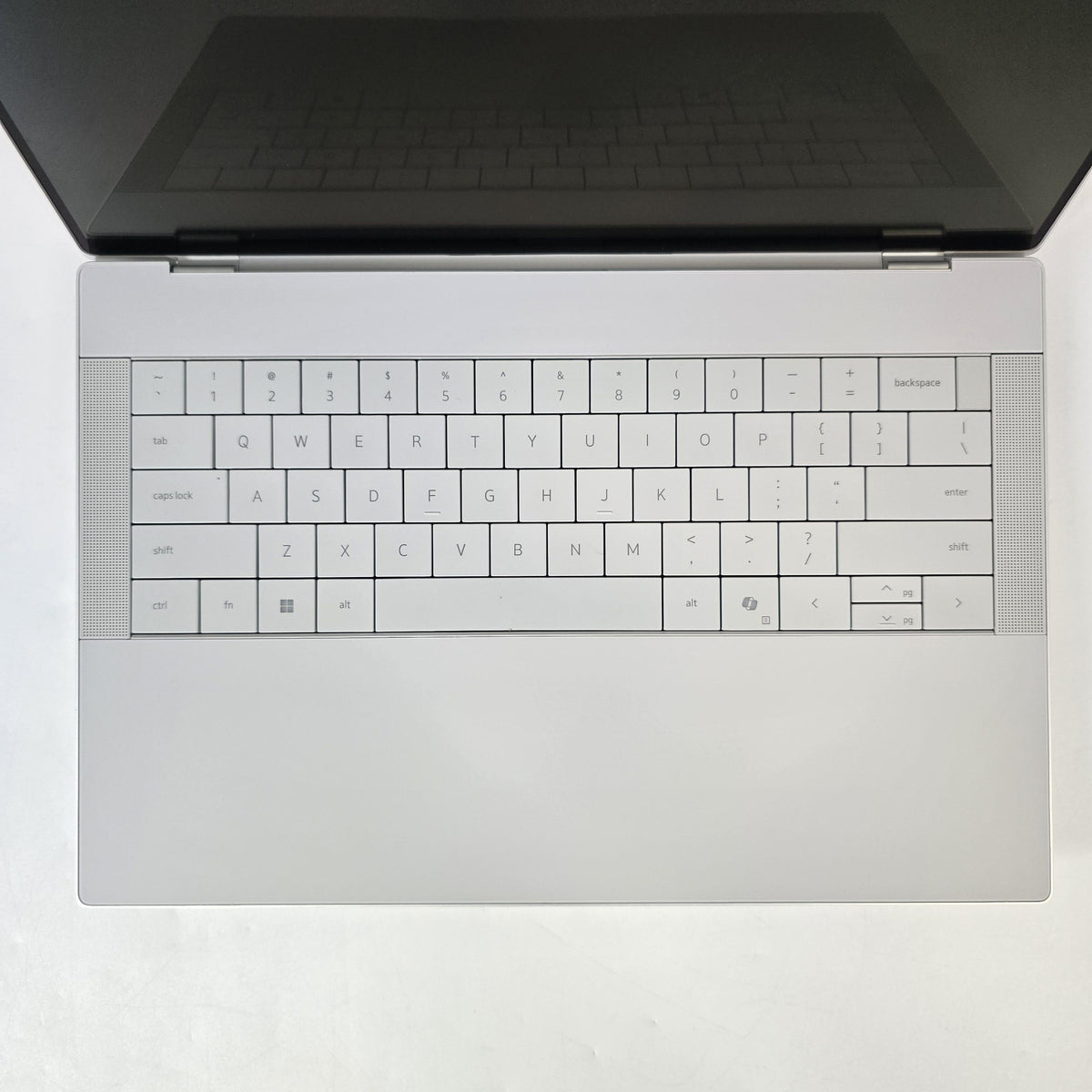 XPS 14 9440 Platinum 1.4 GHz Intel Core Ultra 7 64GB RAM 1TB Solid State Drive NVIDIA GeForce RTX 4050 6 GB
