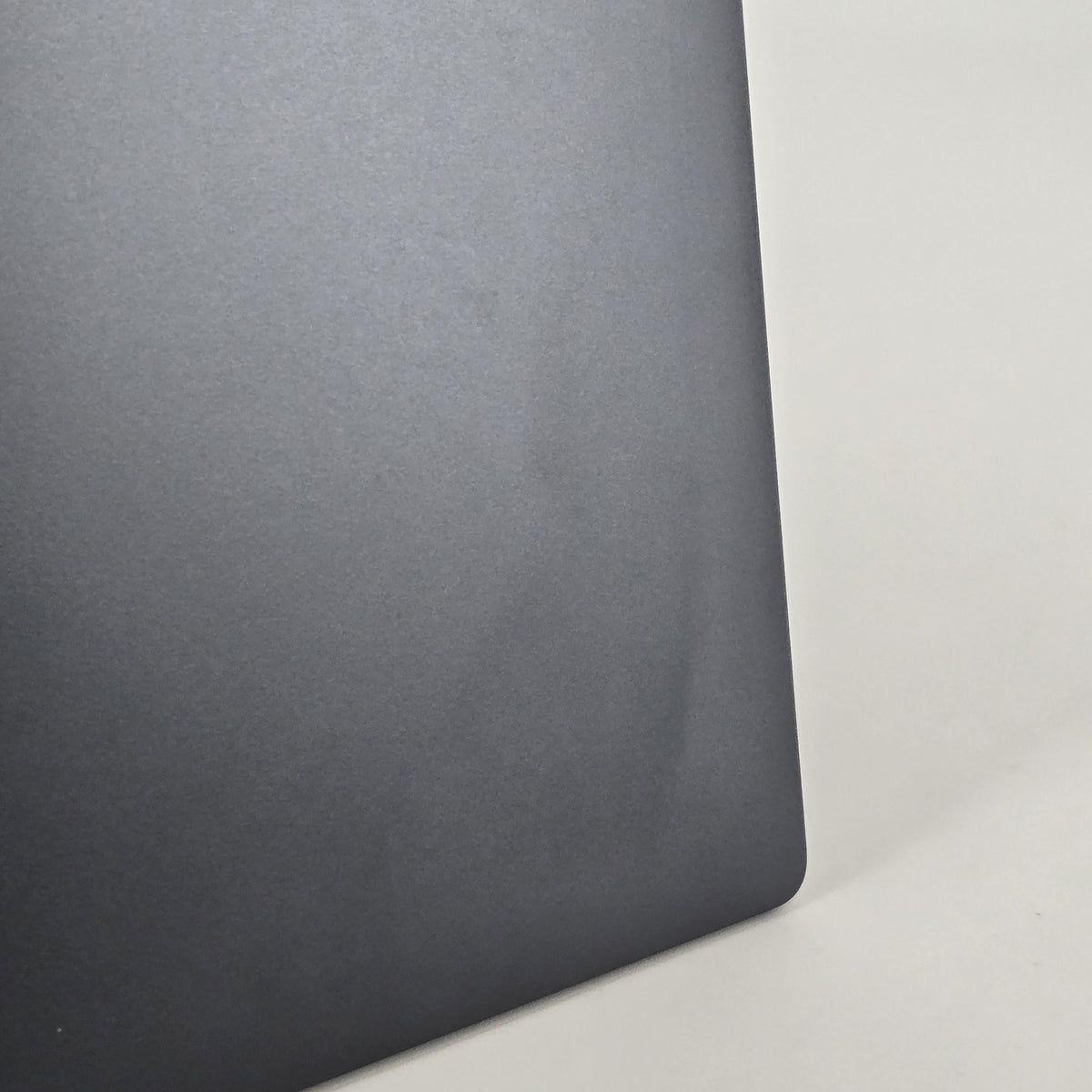 Dell Pro Precision 7 16 Gray 2.0 GHz Intel Core Ultra X7 Series 3 64GB RAM 1TB Solid State Drive