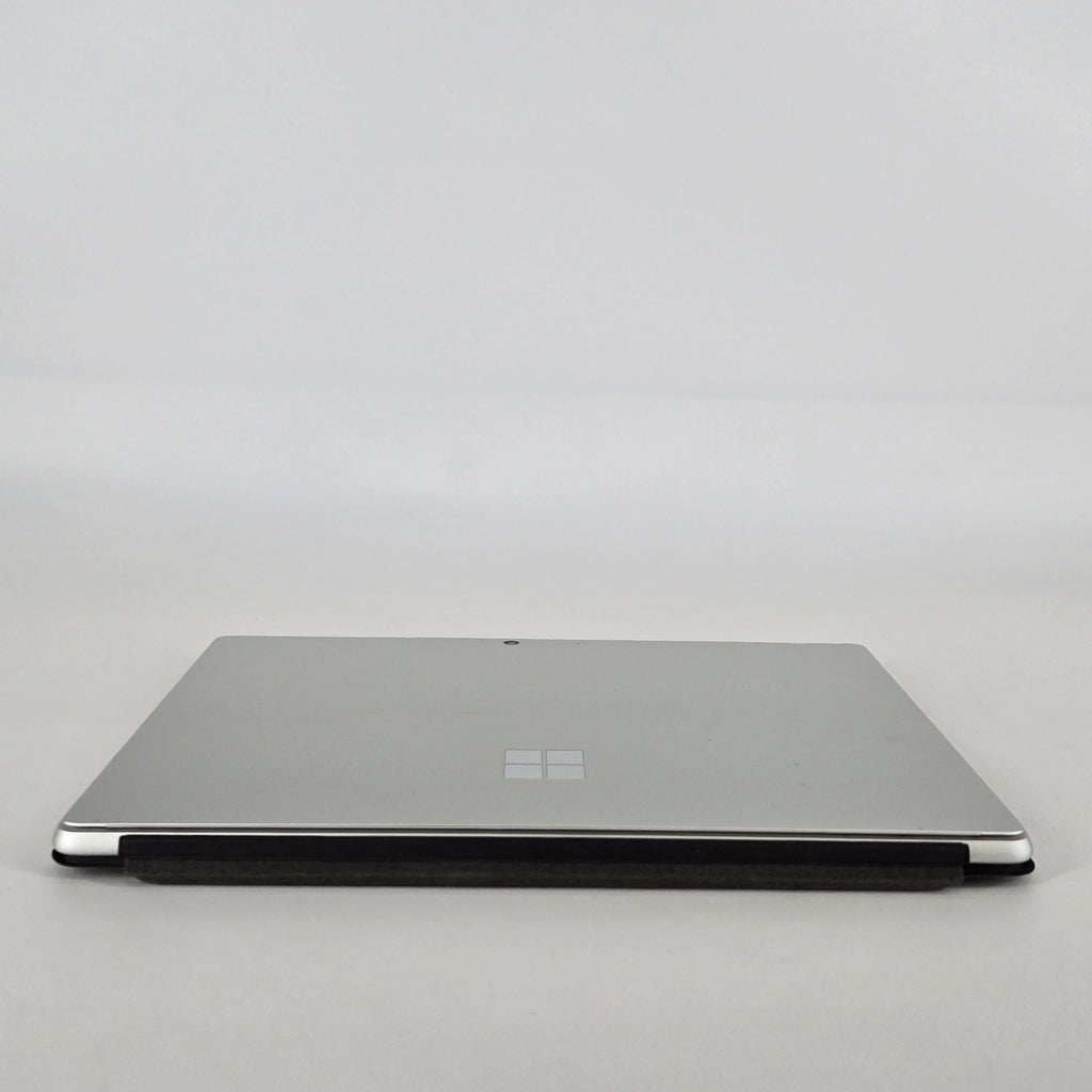 Surface Pro 9 13 Platinum WiFi 2.7 GHz Intel Core i7 12th Gen. 32GB RAM 1TB Solid State Drive