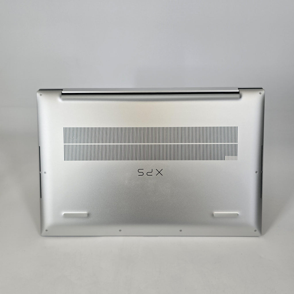 XPS 17 9720 Silver 2.5 GHz Intel Core i9 12th Gen. 64GB RAM 4TB Solid State Drive NVIDIA GeForce RTX 3060 6 GB