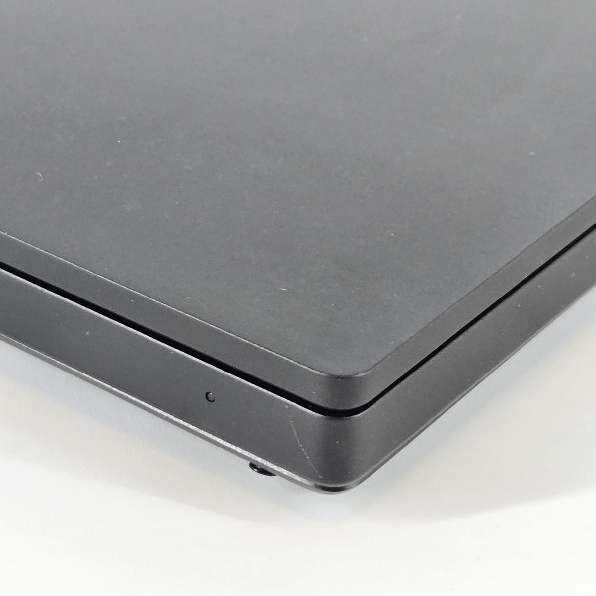 Razer Blade 15 Base 2019 Black 2.6 GHz Intel Core i7 9th Gen. 32GB RAM 128GB Solid State Drive 1TB Hard Disk Drive NVIDIA GeForce GTX 1660 Ti 6 GB