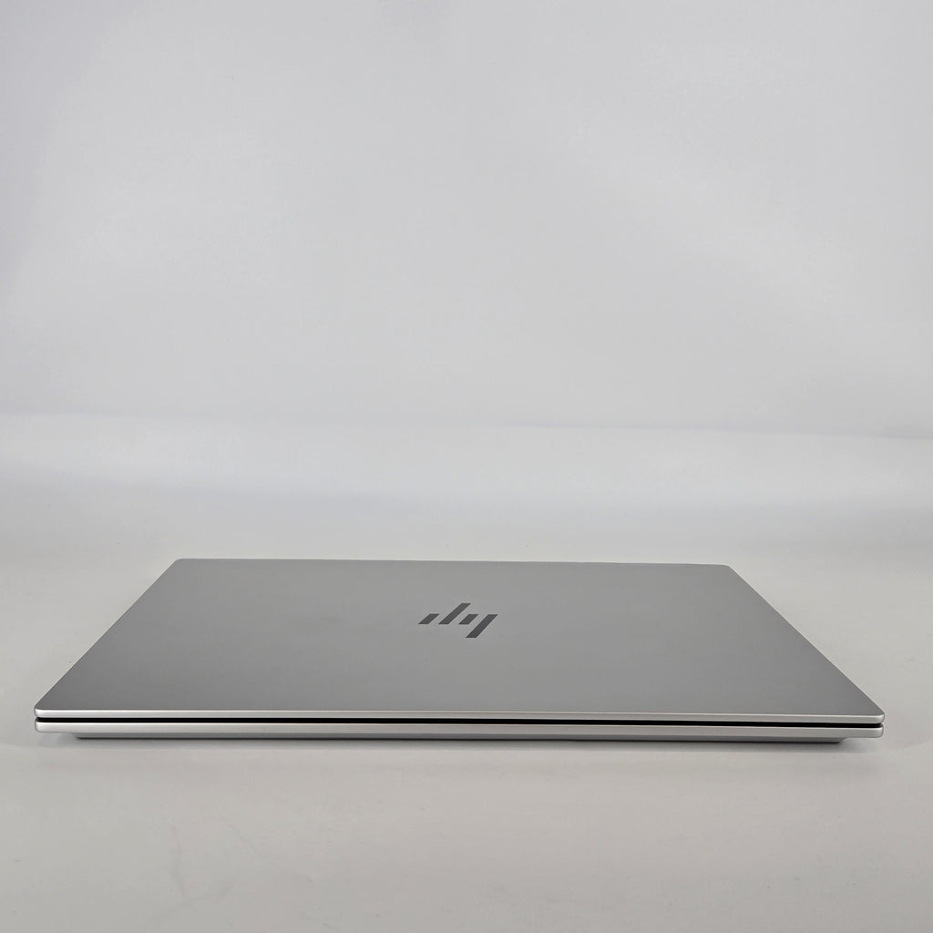 HP OmniBook 7 17.3 Glacier Silver 2.2 GHz Intel Core Ultra 7 Series 2 32GB RAM 512GB Solid State Drive