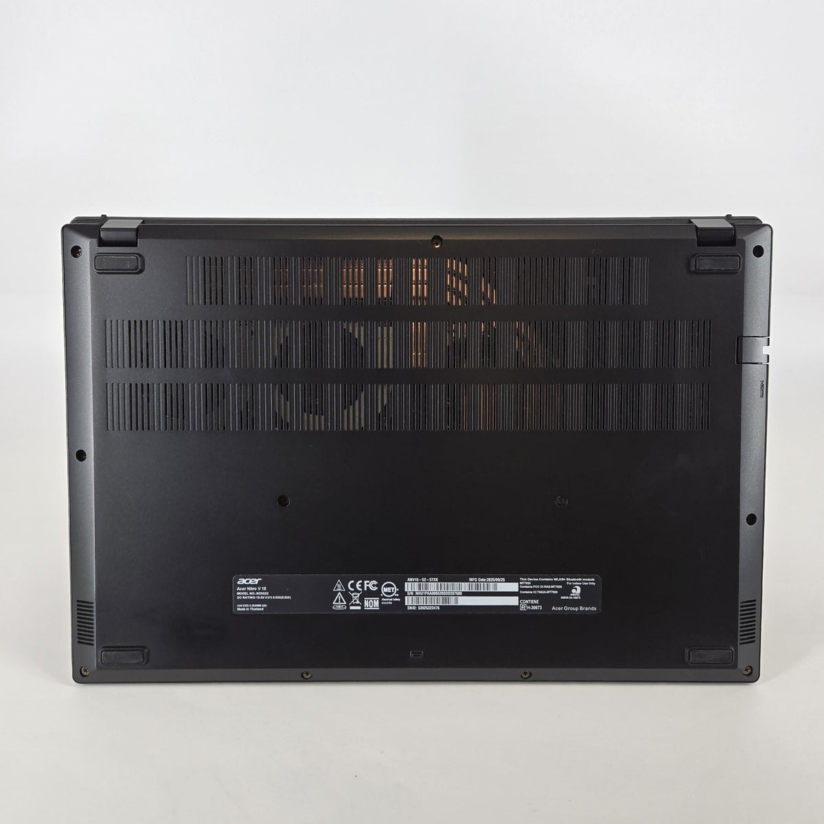 Acer Nitro V 15 Black 2.1 GHz Intel Core i5 13th Gen. 16GB RAM 512GB Solid State Drive NVIDIA GeForce RTX 5050 8 GB