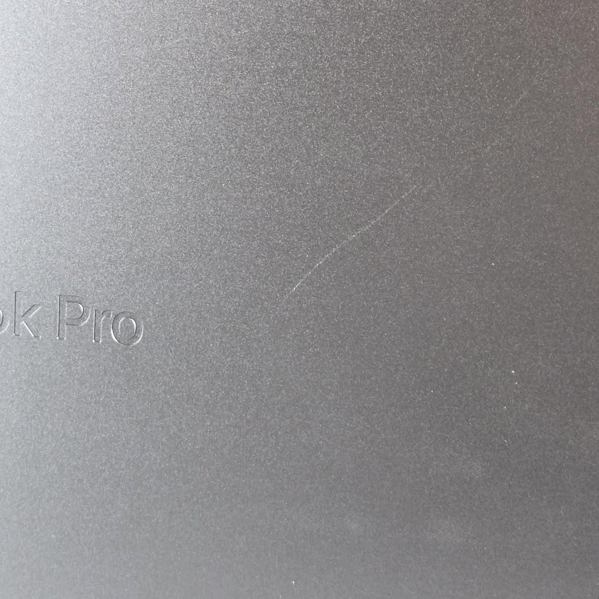 MacBook Pro 14 2025 Space Black M5 Pro 18-Core CPU 48GB Unified Memory 2TB Solid State Drive 20-Core GPU