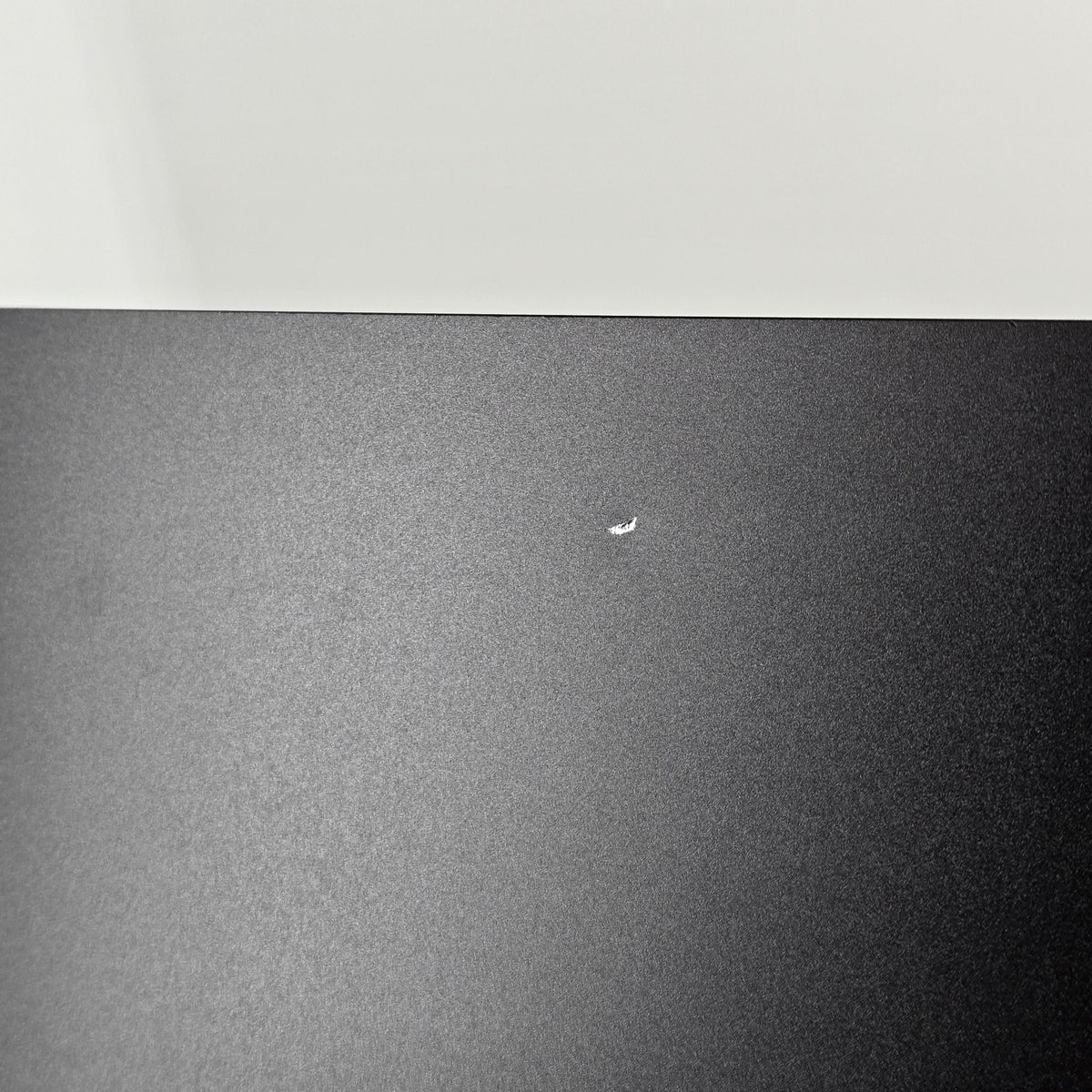 Razer Blade 18 2023 Black 2.2 GHz Intel Core i9 13th Gen. 32GB RAM 1TB Solid State Drive NVIDIA GeForce RTX 4080 12 GB