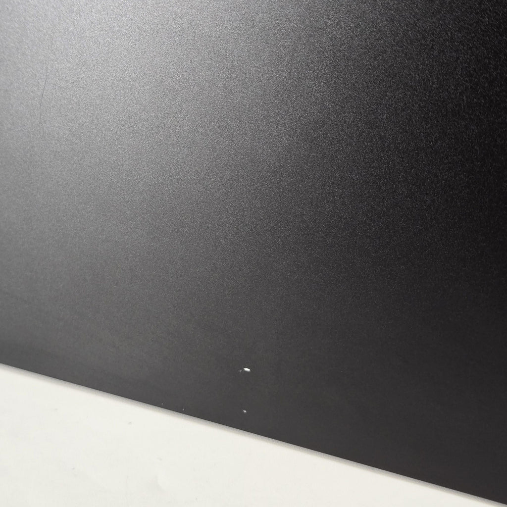 Razer Blade 18 2023 Black 2.2 GHz Intel Core i9 13th Gen. 32GB RAM 1TB Solid State Drive NVIDIA GeForce RTX 4080 12 GB