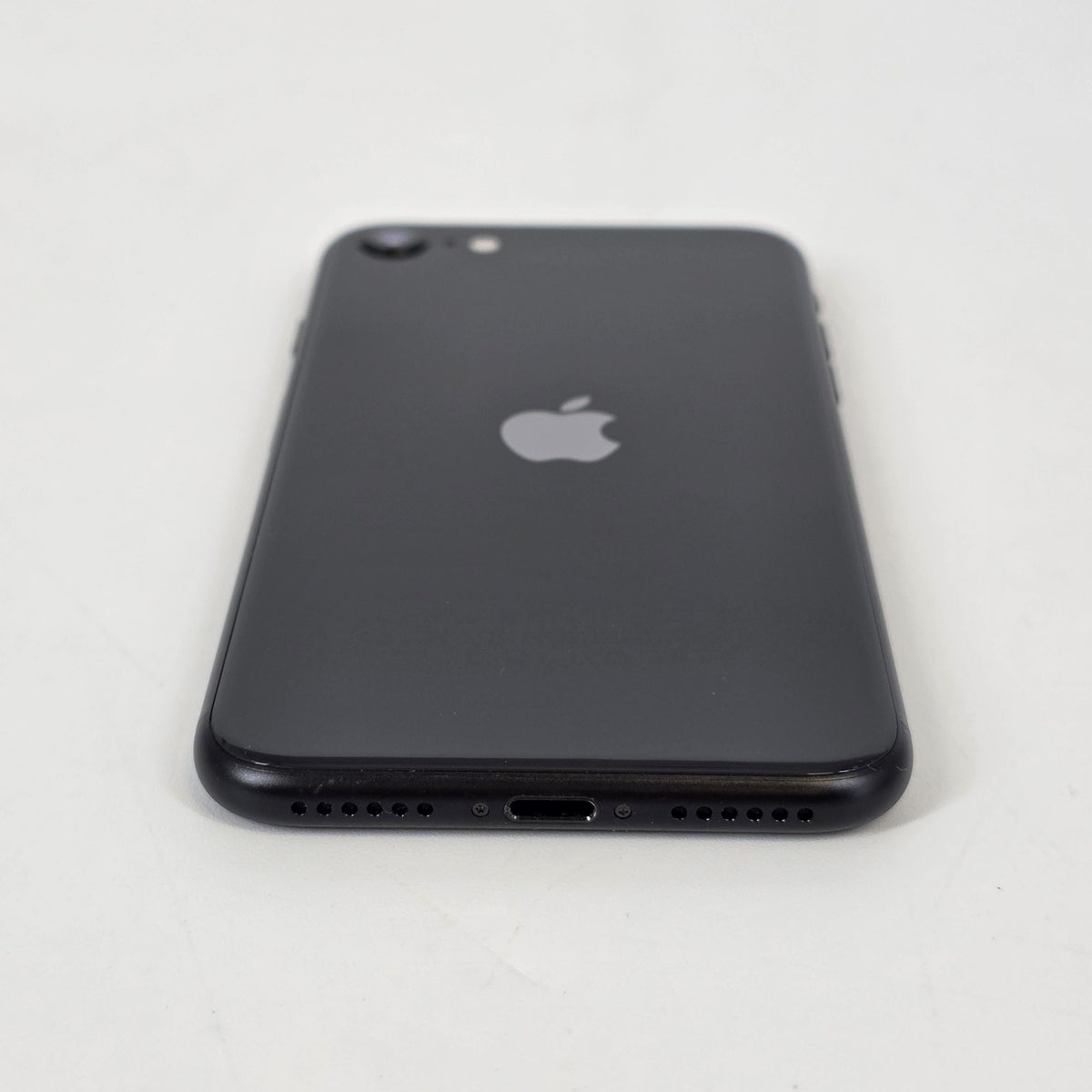 iPhone SE (2nd Gen.) 64GB Black (Straight Talk)