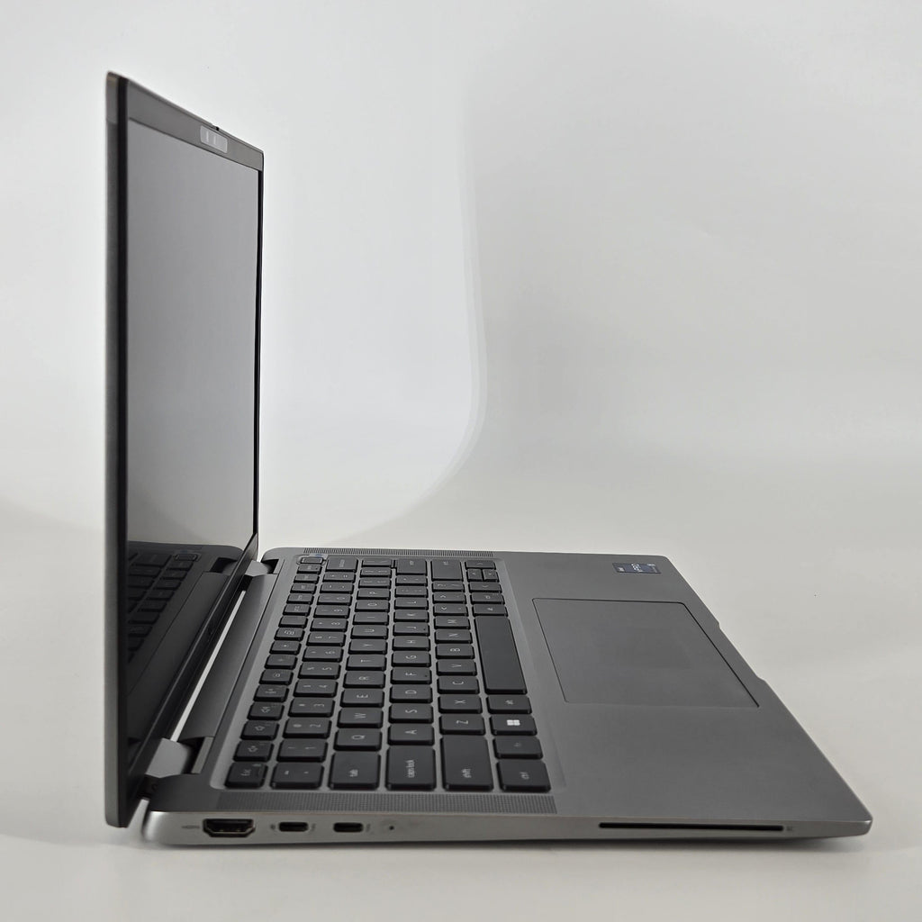 Dell Latitude 7440 14 Gray 1.8 GHz Intel Core i7 13th Gen. 32GB RAM 256GB Solid State Drive