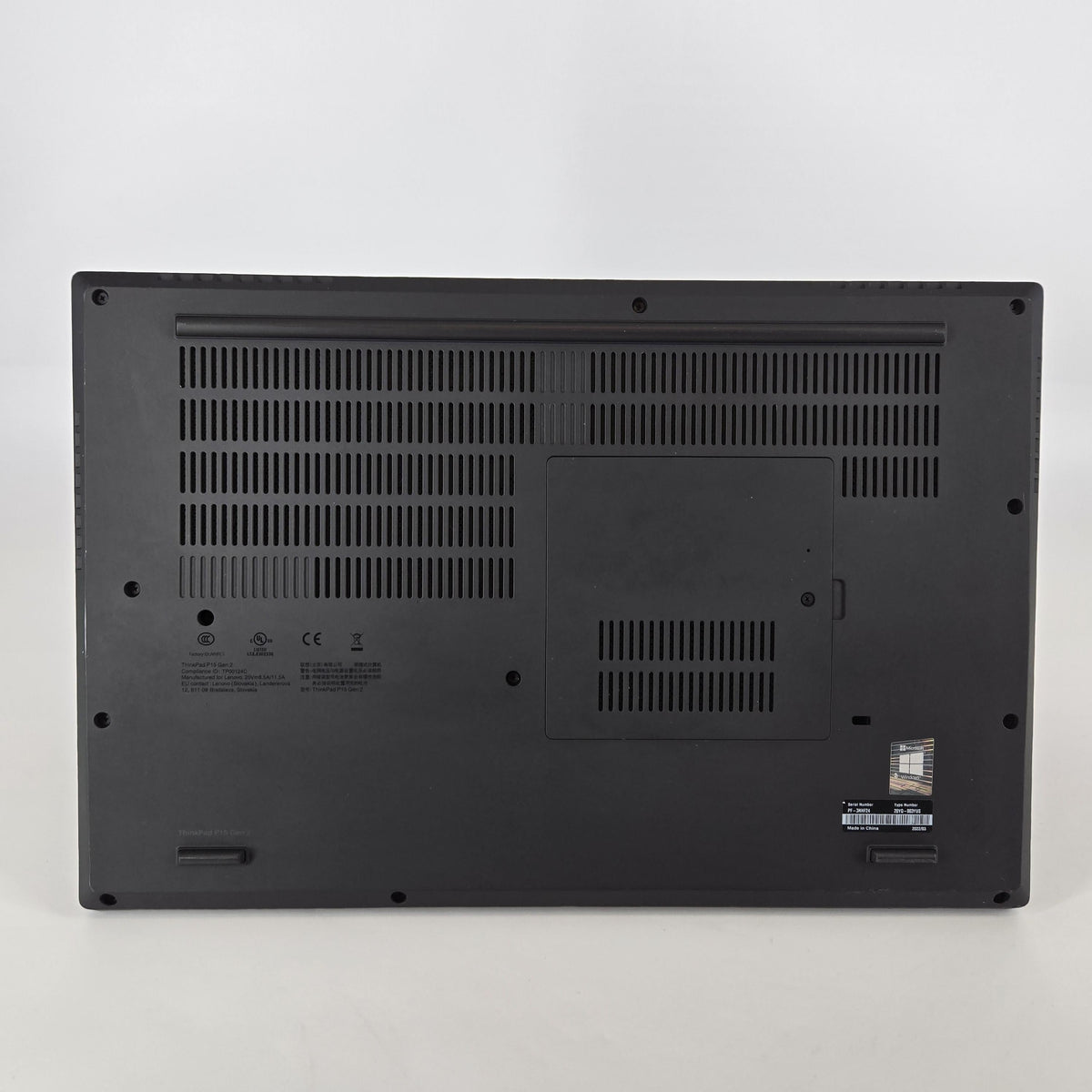 Lenovo ThinkPad P15 Gen 2 Black 2.3 GHz Intel Core i7 11th Gen. 64GB RAM 1TB Solid State Drive NVIDIA RTX A4000 8 GB