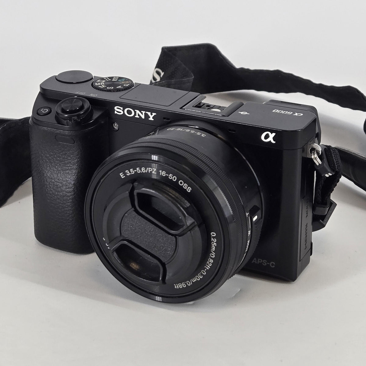 Sony Alpha 6000 24.3MP Black