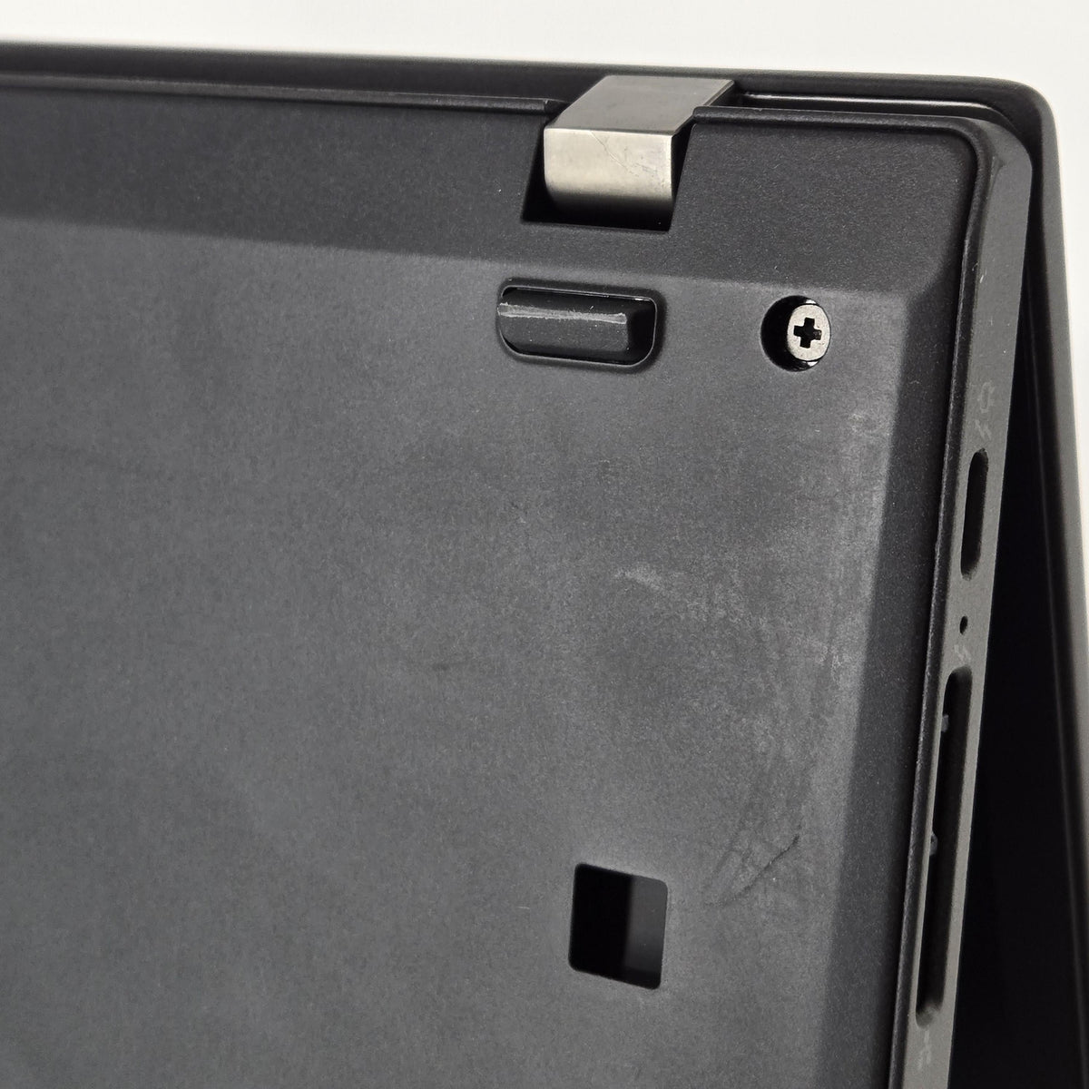 Lenovo ThinkPad T14s Gen 2 Black 2.8 GHz Intel Core i7 11th Gen. 16GB RAM 512GB Solid State Drive