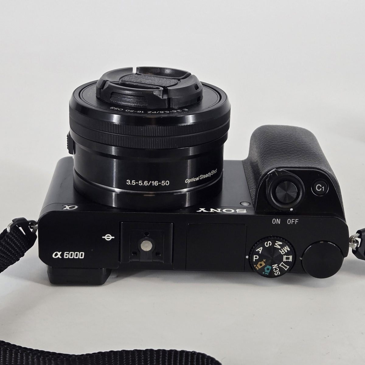 Sony Alpha 6000 24.3MP Black