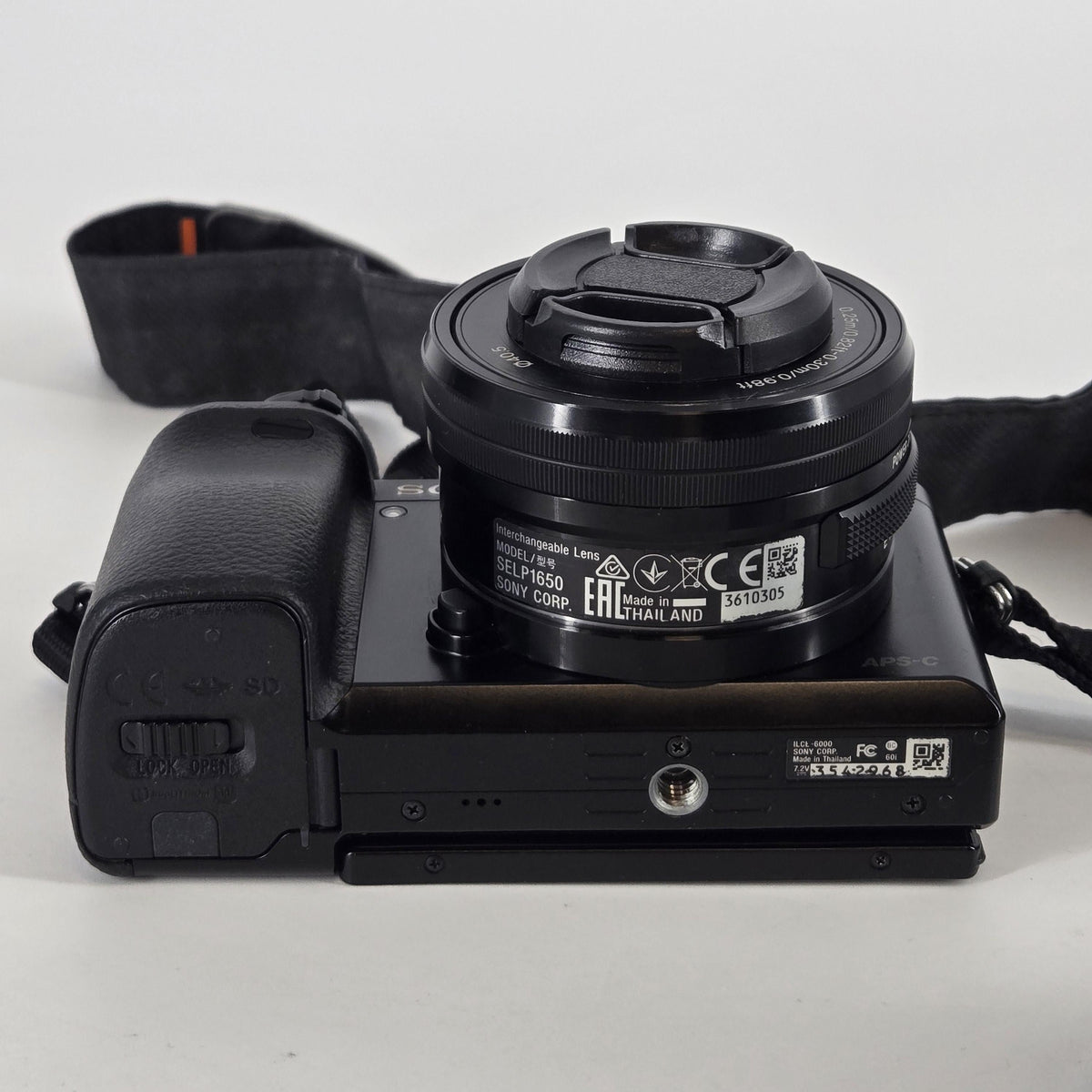 Sony Alpha 6000 24.3MP Black