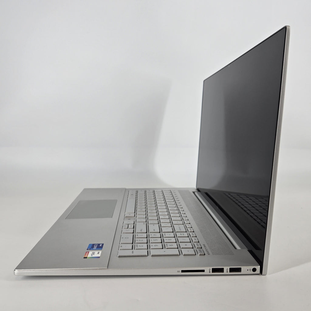 HP Envy 17 Silver 2.8 GHz Intel Core i7 13th Gen. 32GB RAM 1TB Solid State Drive