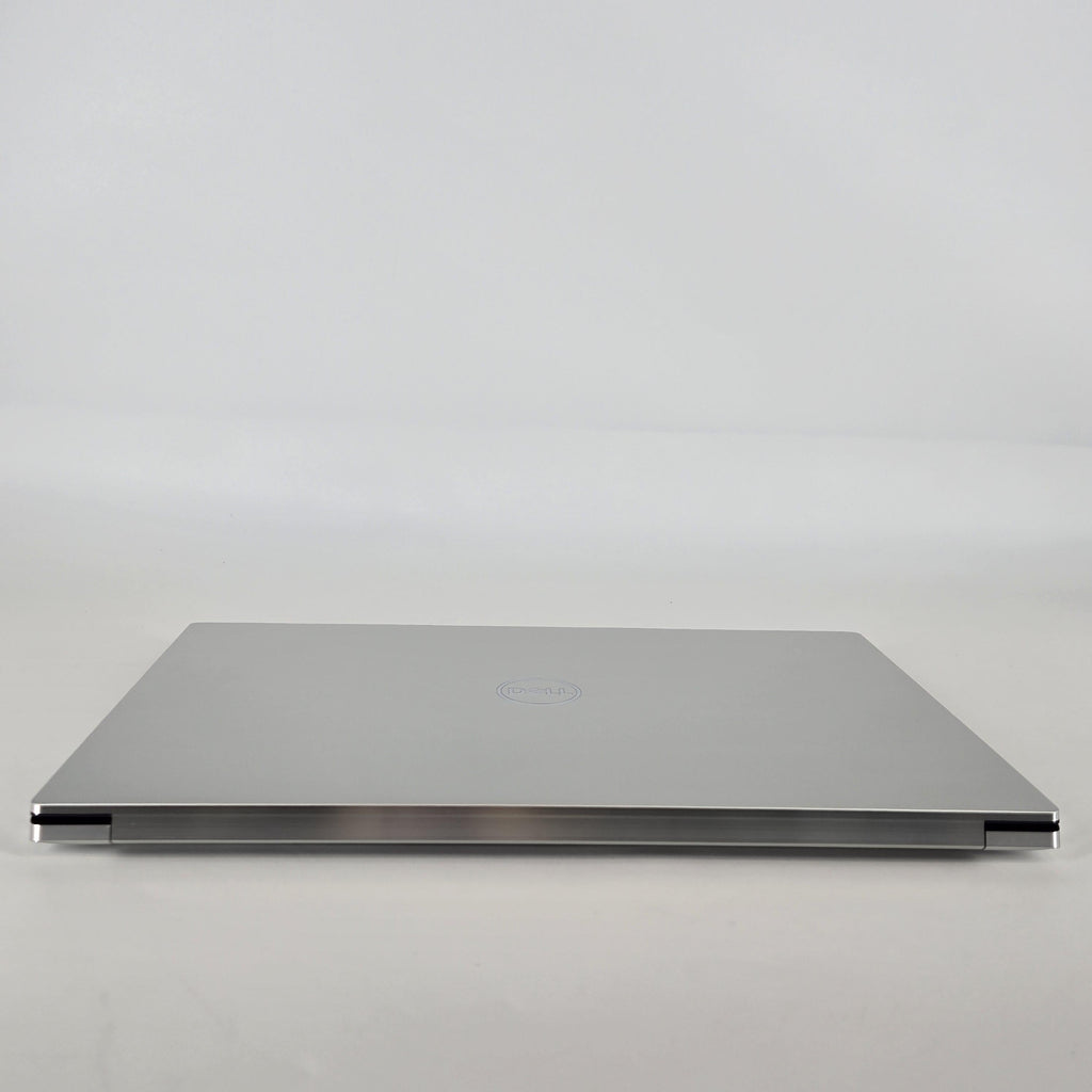 Dell XPS 15 9530 Silver 2.4 GHz Intel Core i7 13th Gen. 32GB RAM 1TB Solid State Drive