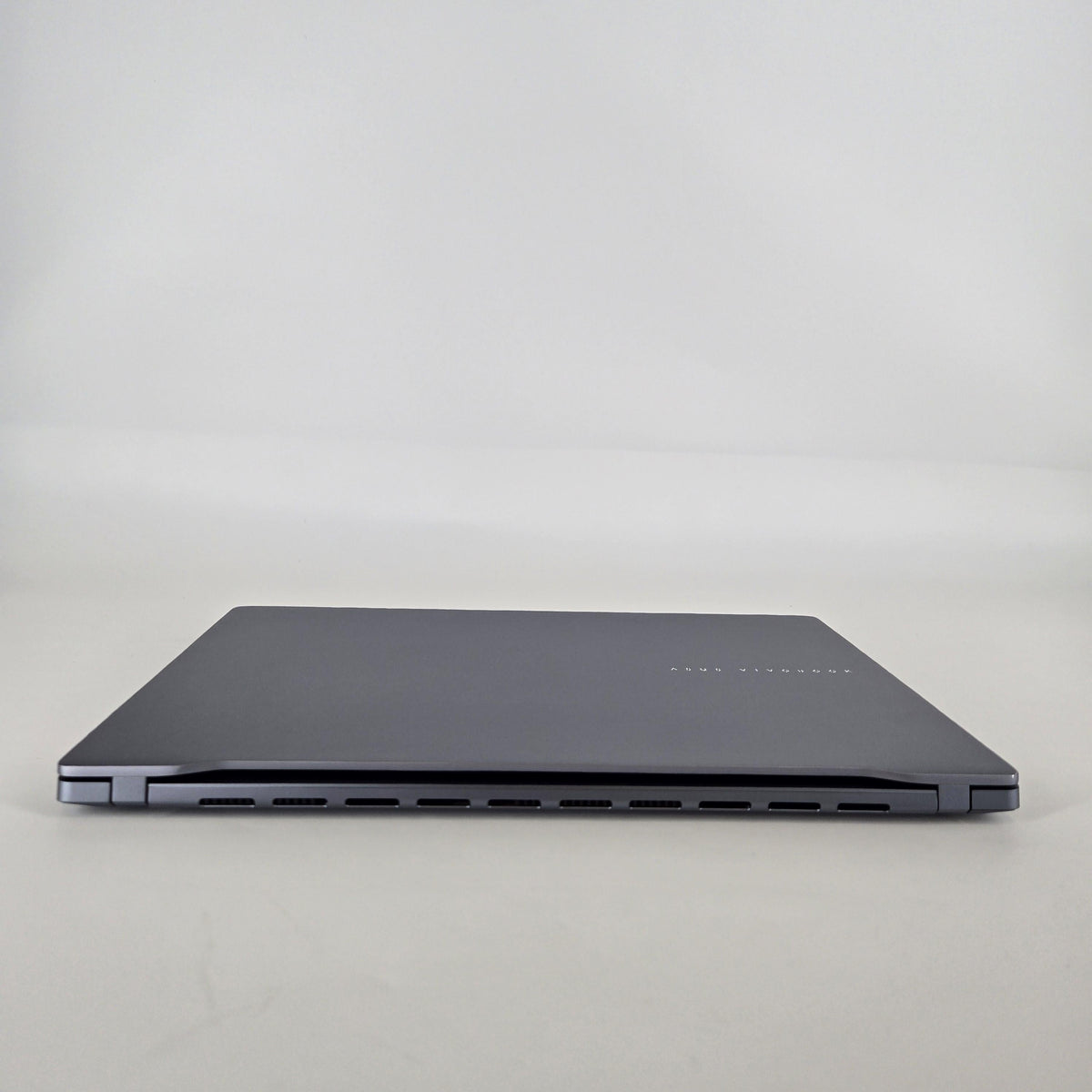 Asus Vivobook S 16 Blue 2.9 GHz Intel Core Ultra 9 Series 2 32GB RAM 2TB Solid State Drive