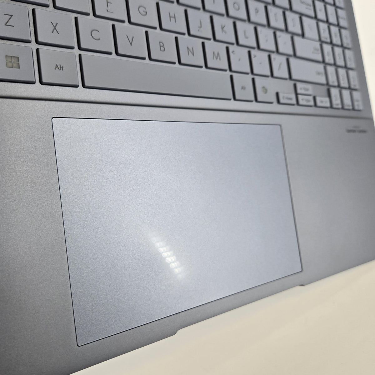 Asus Vivobook S 16 Blue 2.9 GHz Intel Core Ultra 9 Series 2 32GB RAM 2TB Solid State Drive