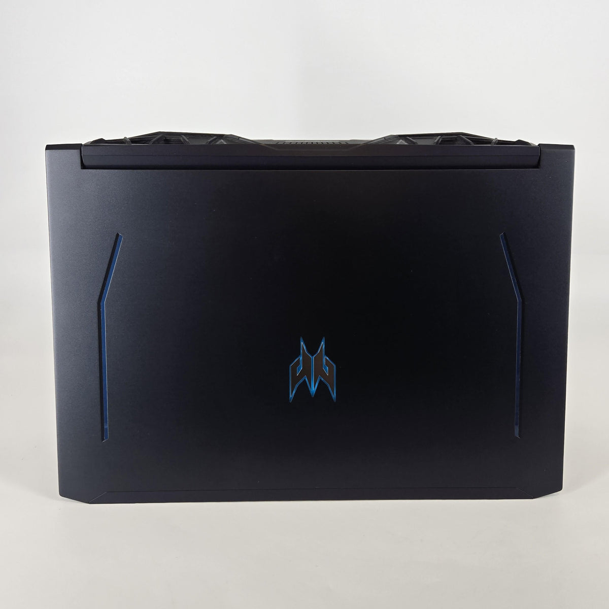 Acer Predator Helios 300 17.3 Blue 2.6 GHz Intel Core i7 10th Gen. 32GB RAM 512GB Solid State Drive 1TB Hard Disk Drive NVIDIA GeForce RTX 2060 6 GB
