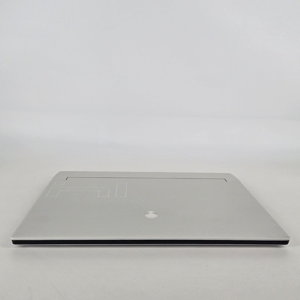Dell Alienware X14 R1 White 2.3 GHz Intel Core i7 12th Gen. 32GB RAM 1TB Solid State Drive NVIDIA GeForce RTX 3060 6 GB