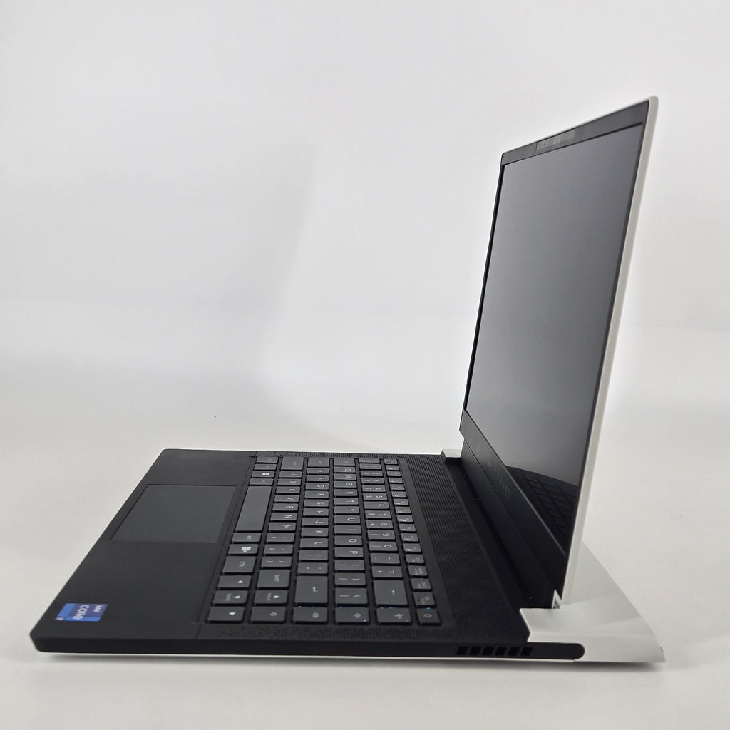 Dell Alienware X14 R1 White 2.3 GHz Intel Core i7 12th Gen. 32GB RAM 1TB Solid State Drive NVIDIA GeForce RTX 3060 6 GB