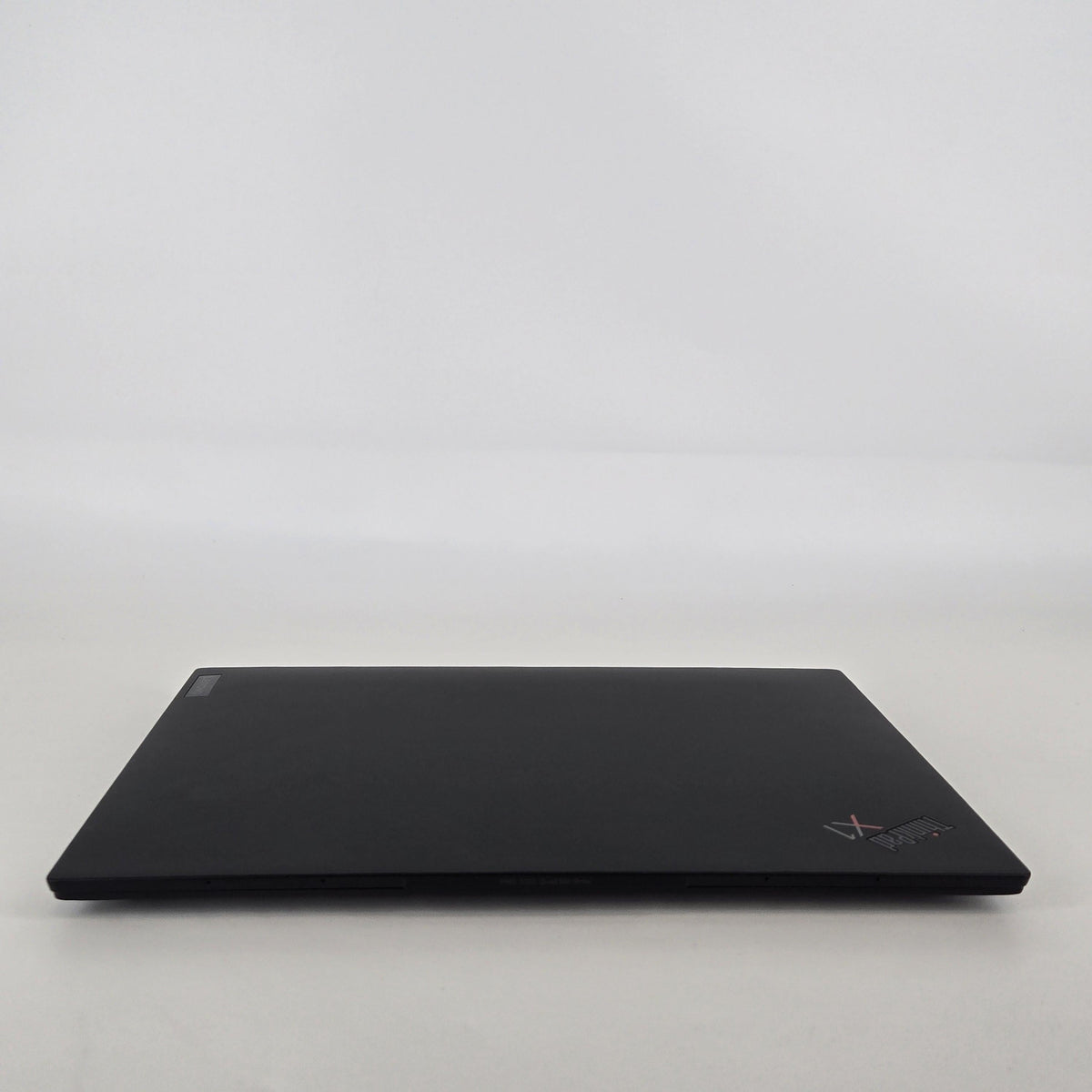 Lenovo ThinkPad X1 Carbon Gen 11 14 Gray 1.3 GHz Intel Core i5 13th Gen. 16GB RAM 256GB Solid State Drive
