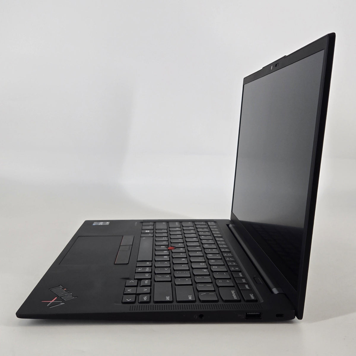 Lenovo ThinkPad X1 Carbon Gen 11 14 Gray 1.3 GHz Intel Core i5 13th Gen. 16GB RAM 256GB Solid State Drive
